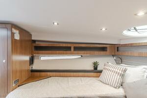 JESSIE S GIRL 35ft Four Winns Yacht For Sale