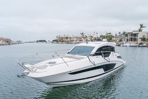 JESSIE S GIRL 35ft Four Winns Yacht For Sale