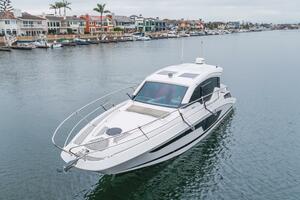 JESSIE S GIRL 35ft Four Winns Yacht For Sale