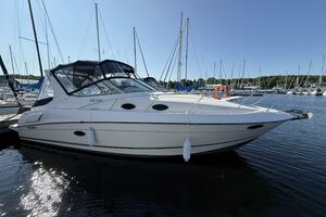 29ft Regal Yacht For Sale