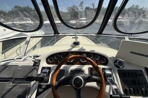 Sweet Spot 40ft Sea Ray Yacht For Sale