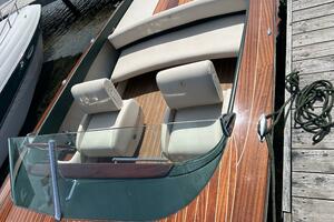 25ft Kavalk Yacht For Sale