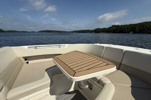 32ft Boston Whaler Yacht For Sale