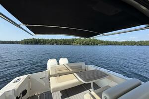 32ft Boston Whaler Yacht For Sale