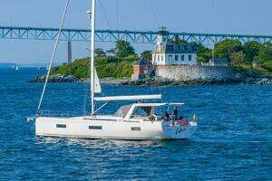 2023 Beneteau Oceanis 60 thumbnail 6