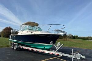 25ft Hunt Yachts Yacht For Sale