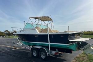 25ft Hunt Yachts Yacht For Sale