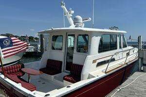  2010 Sabre Sedan Yacht For Sale in Grosse Pointe MI