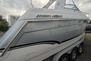 S E W  Nauti 27ft Formula Yacht For Sale