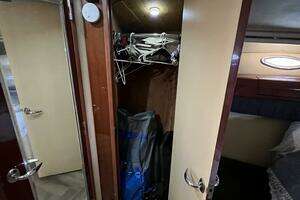 2002 Sea Ray 560 Sedan Cruiser thumbnail 36