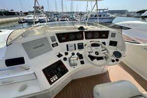 2002 Sea Ray 560 Sedan Cruiser thumbnail 22
