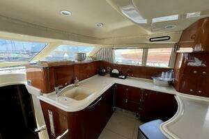 2002 Sea Ray 560 Sedan Cruiser thumbnail 29