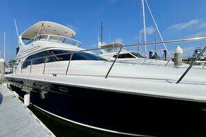 2002 Sea Ray 560 Sedan Cruiser thumbnail 3