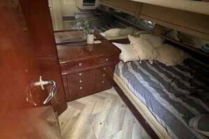 2002 Sea Ray 560 Sedan Cruiser thumbnail 40