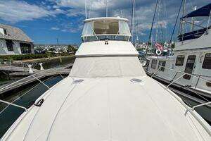 2007 Silverton 38 Convertible thumbnail 10