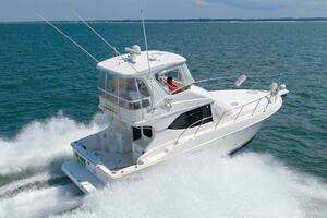 2007 Silverton 38 Convertible thumbnail 5