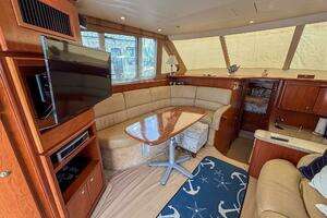 2007 Silverton 38 Convertible thumbnail 29