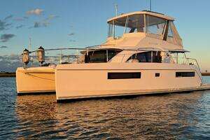 2018 Leopard 43 Powercat thumbnail 1