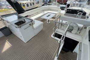 2018 Leopard Power Cat Flybridge