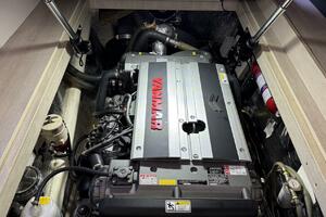 2018 Leopard Power Cat Engine Room