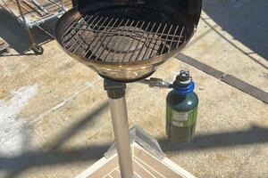 2018 Leopard Power Cat Stern Grill