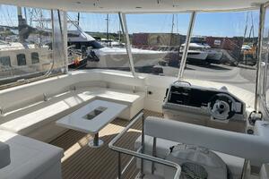 2018 Leopard Power Cat Flybridge