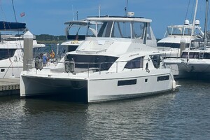 2018 Leopard Power Cat Exterior Port Side