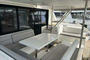 2018 Leopard 43 Powercat thumbnail 13