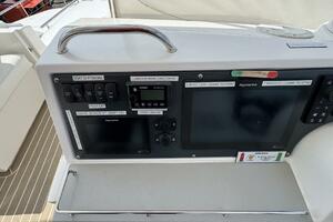 2018 Leopard Power Cat Flybridge Helm Controls