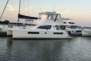 2018 Leopard 43 Powercat thumbnail 3