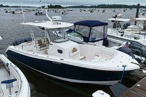 2015 Edgewater 280 CC thumbnail 3