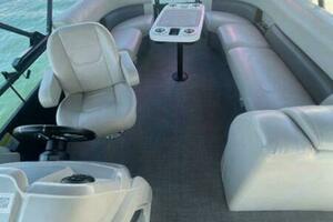 WX 20 20ft Vision Yacht For Sale