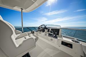 2025 Absolute Navetta 53