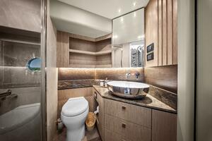  2025 Absolute Navetta 53 - Head