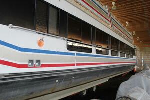 75ft Sumerset Yacht For Sale