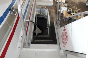 75ft Sumerset Yacht For Sale
