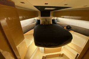 2010 Azimut Atlantis 54 thumbnail 24