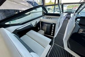 37ft Monterey Yacht For Sale