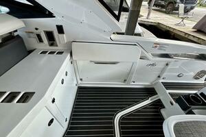 37ft Monterey Yacht For Sale
