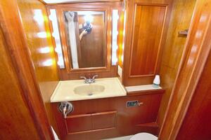 Fishin Post 44ft Post Yacht For Sale
