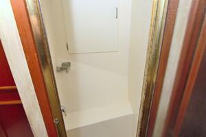 Fishin Post 44ft Post Yacht For Sale