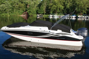 La Bella Vita 24ft Hurricane Yacht For Sale