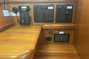 Livin The Dream 41ft Hunter Yacht For Sale