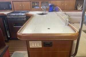 Livin The Dream 41ft Hunter Yacht For Sale