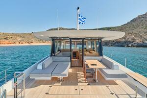 60FT (18.29M) OLYMPIC Worth Avenue Yachts