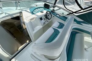 31' Silverton helm1