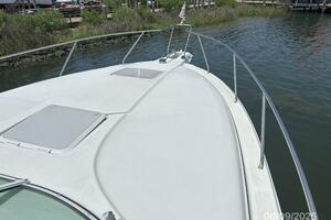 31' Silverton foredeck1