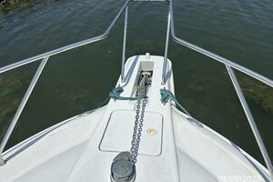 31' Silverton anchor windlass1