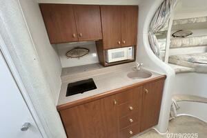 31' Silverton galley