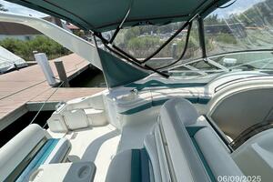 31' Silverton upper deck port
